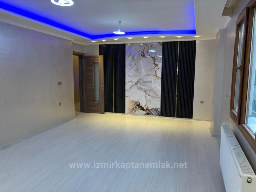 4+2 Maisonette-Wohnung Zum Verkauf Im Stadtteil Turabiye, Seferihisar, Izmir