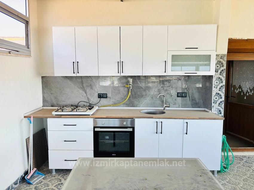 4+2 Maisonette-Wohnung Zum Verkauf Im Stadtteil Turabiye, Seferihisar, Izmir