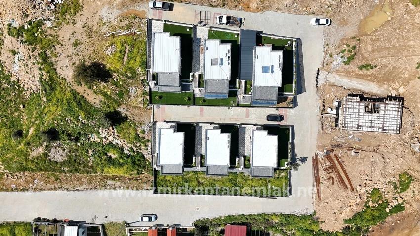 3+1-Zimmer Sommerhaus Zu verkaufen in Atatürk Bz. Seferihisar Doğanbey - 220 m²