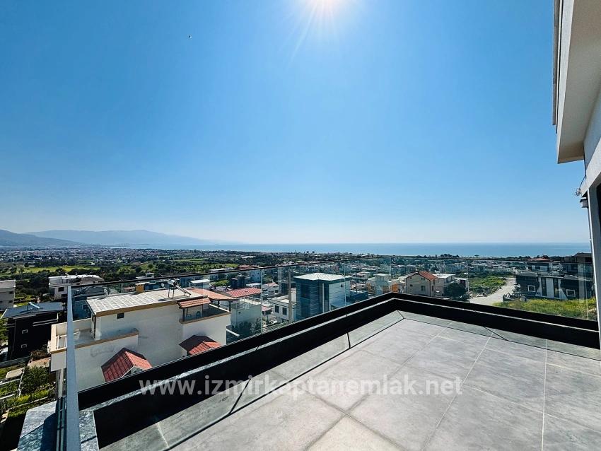 3+1-Zimmer Sommerhaus Zu verkaufen in Atatürk Bz. Seferihisar Doğanbey - 220 m²