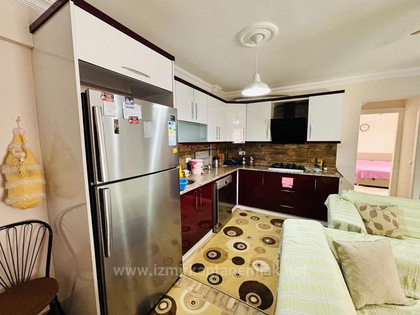 2+1 Erdgeschosswohnung Mit Glasbalkon In Zentraler Lage In Bengiler, Seferihisar, Izmir