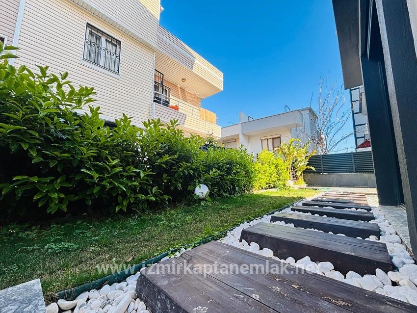 3+1-Zimmer Sommerhaus Zu verkaufen in Gümüldür Cumhuriyet Bz. Menderes Gümüldür - 237 m²