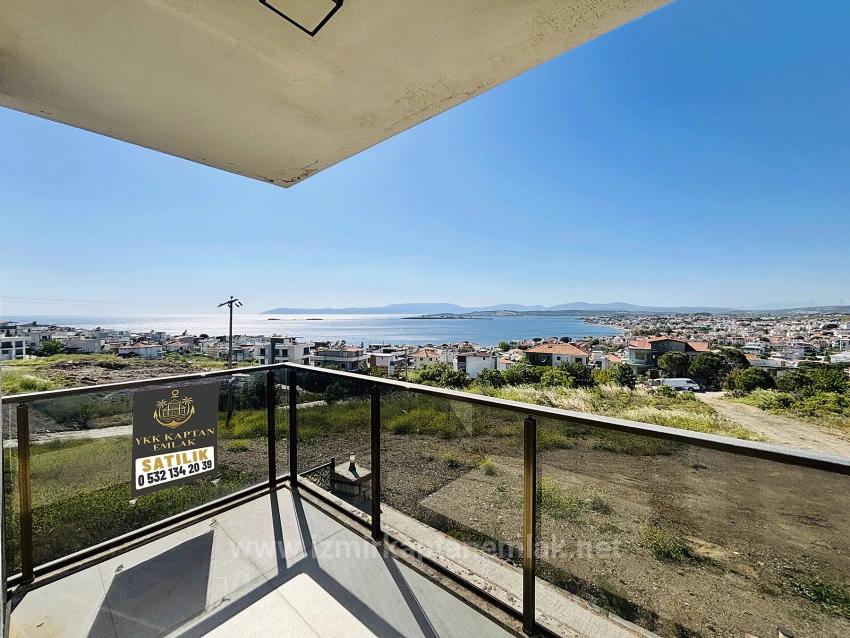 Meerblick, 5+1 Freistehende Triplex-Sommervilla Mit Pool In Akarca, Seferihisar, İzmir