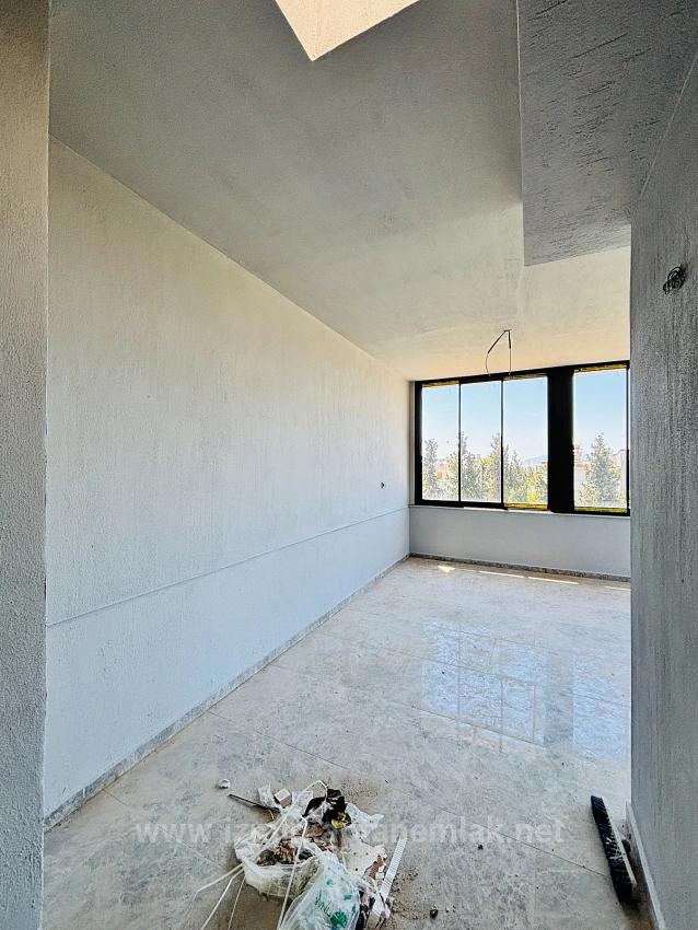 3+1 Freistehende Villa Mit Pool Zum Verkauf Im Stadtteil Cumhuriyet, Seferihisar, Izmir