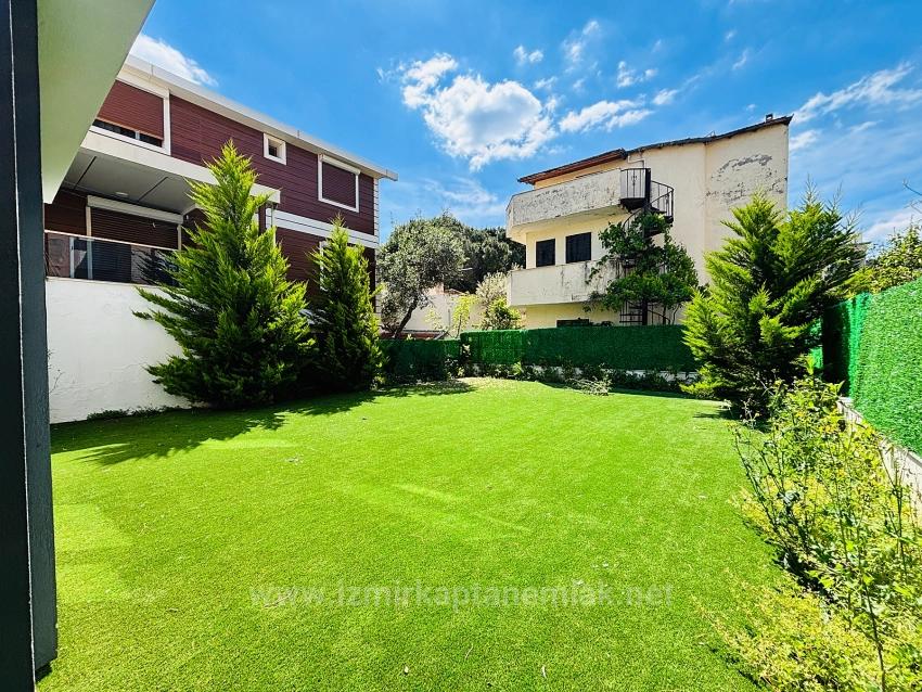 3+1 Ultra-Luxus-Apartment Mit Großem Garten, 100 M Vom Meer Entfernt, Zu Verkaufen Im Stadtteil Payamlı, Seferihisar, İzmir.