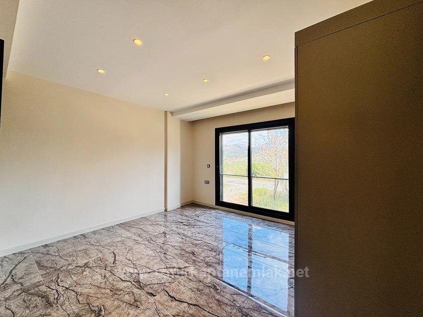 3+1 Ultra-Luxus-Doppelhaushälfte Mit Pool Zum Verkauf Im Viertel Kavakdere, Seferihisar, Izmir