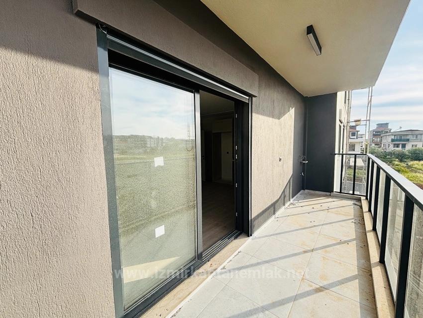 2+1 Mittelgeschosswohnung Zur Miete Im Viertel Çolak İbrahim Bey, Seferihisar, İzmir