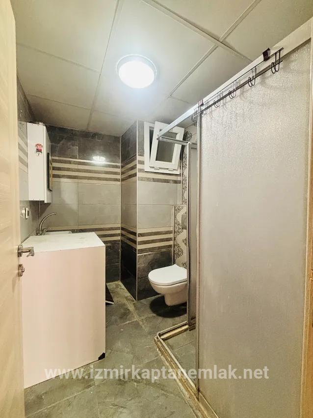 İzmir Seferihisar Çolak İbrahim Bey Mahallesi In 2+1 1. Stockwerke mietbare Wohnung