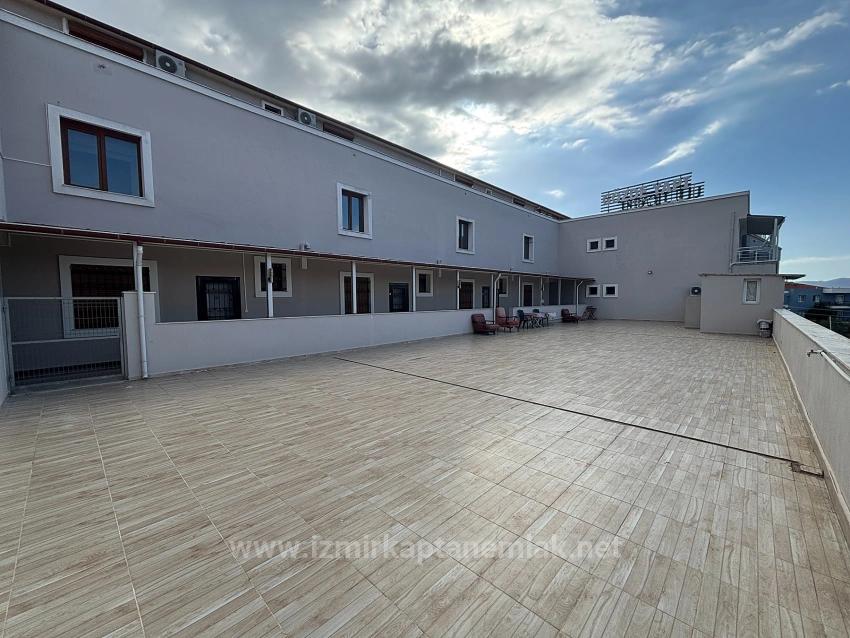 2+1 Apartment Mit Meerblick In Seferihisar Mersinalan