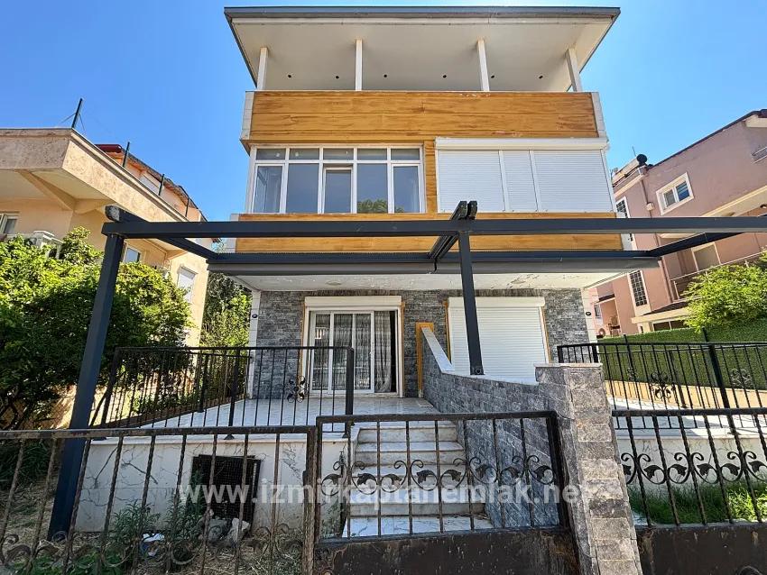 İzmir Seferihisar Bengiler Mahallesi’nde große gartenbesitzende dem Meer 20m 3+1 mietbare Villa