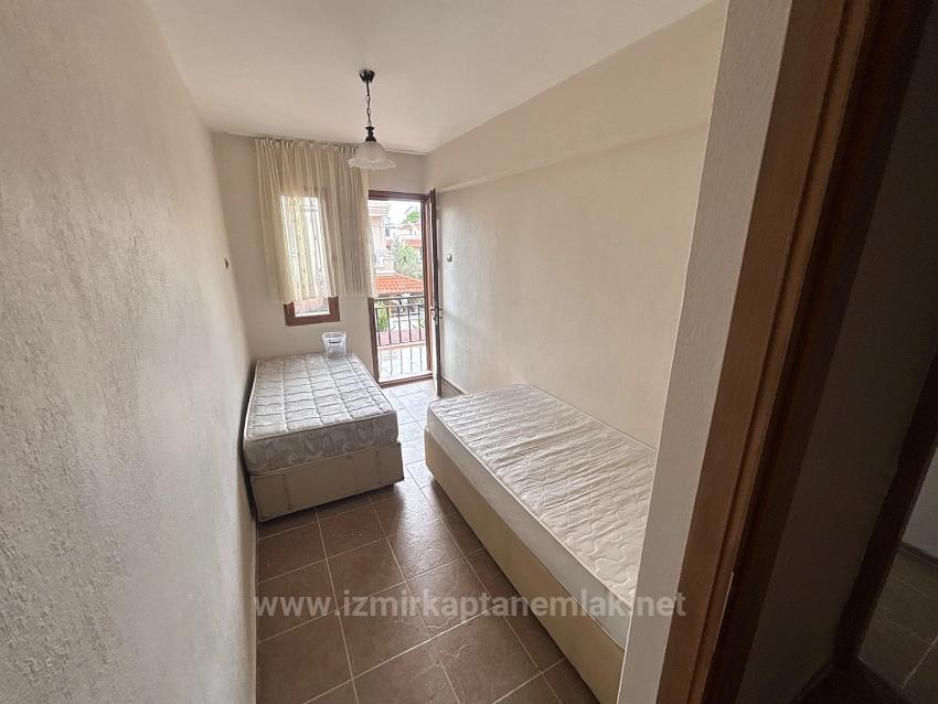 Freistehende Triplex-Sommervilla (4+1 Schlafzimmer) Am Meer In Bengiler, Seferihisar