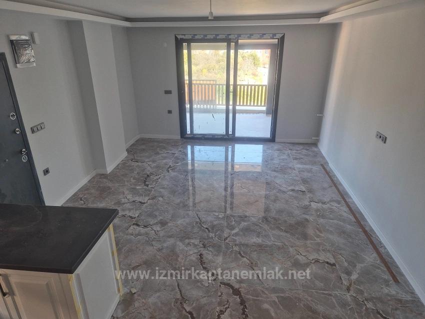 Brandneue 2+1-Villa In Doğanbey Mit Meerblick Und Parkplatz Zu Verkaufen