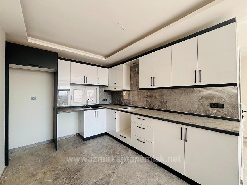 3+1 Villa Mit Meerblick Und Garten Im Viertel Doğanbey Atatürk Zu Verkaufen