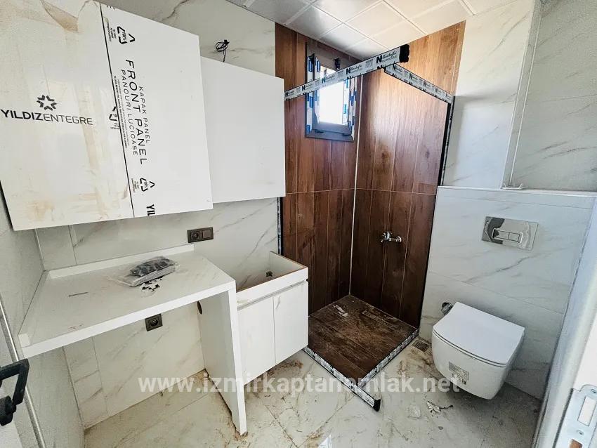 3+1-Zimmer Sommerhaus Zu verkaufen in Tepecik Bz. Seferihisar - 144 m²