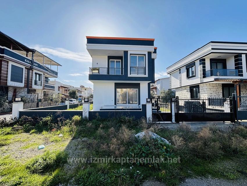 300 M² Große, Freistehende, Brandneue 3+1-Villa Zum Verkauf In İzmir Seferihisar Doğanbey