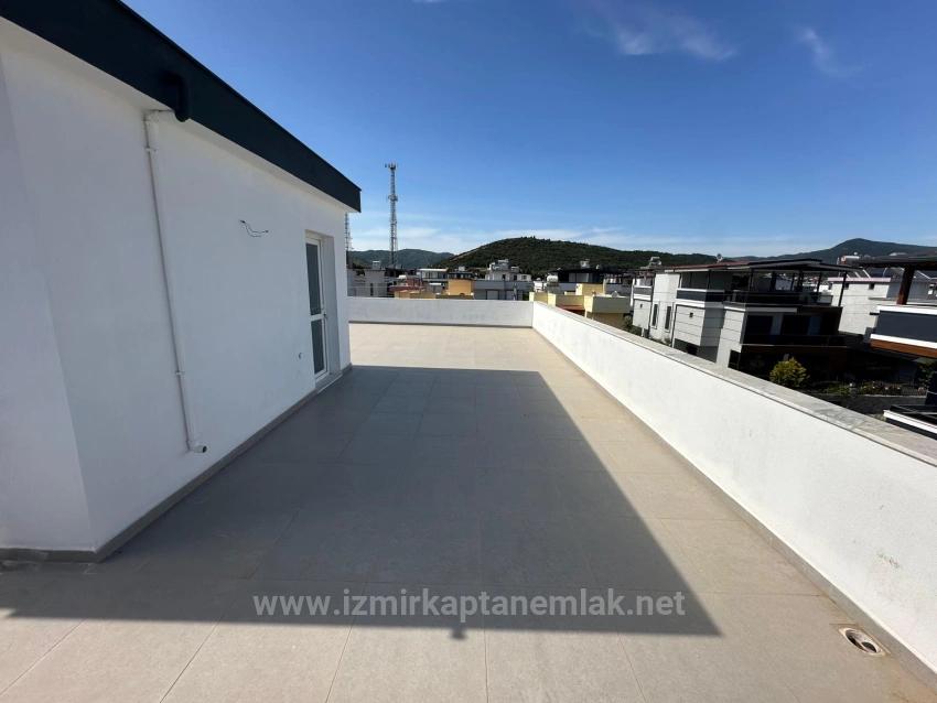 300 M² Große, Freistehende, Brandneue 3+1-Villa Zum Verkauf In İzmir Seferihisar Doğanbey