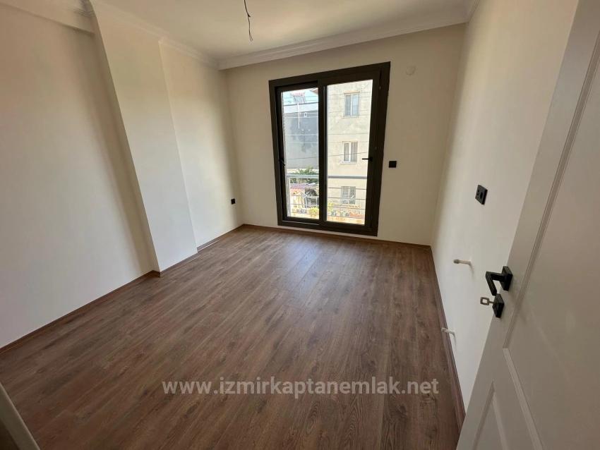 Brandneue 2+1-Villa Zum Verkauf In Wunderschöner Lage In Seferihisar Doğanbey Payamlı