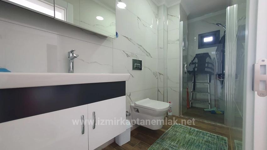 3+1 Villa Mit Pool Und Garten Am Meer In Seferihisar Payamlı Zu Verkaufen