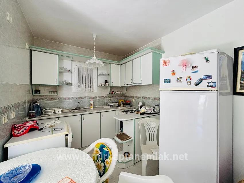 2+1-Zimmer Sommerhaus Zu verkaufen in Atatürk Bz. Seferihisar Doğanbey - 85 m²