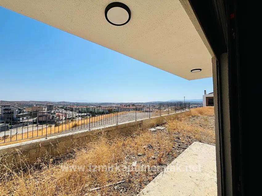 3+2-Zimmer Villa Zu verkaufen in Turabiye Bz. Seferihisar - 240 m²