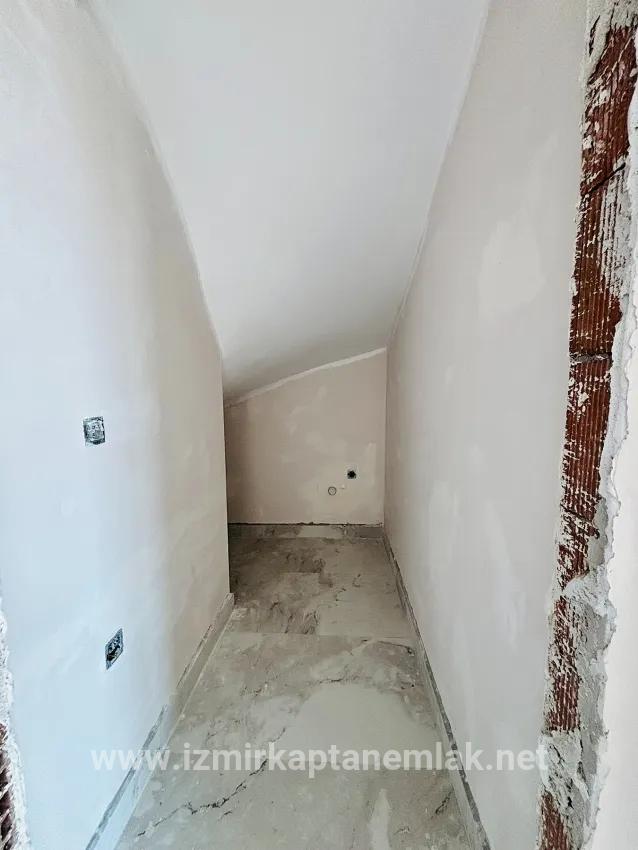 3+2-Zimmer Villa Zu verkaufen in Turabiye Bz. Seferihisar - 240 m²