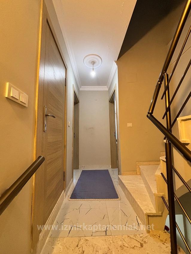 Großzügige 3+1-Zimmer-Villa In Seferihisar Payamlı Zu Verkaufen, 500 M Vom Strand Entfernt