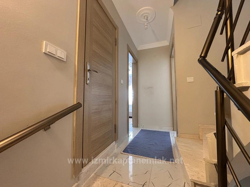 Großzügige 3+1-Zimmer-Villa In Seferihisar Payamlı Zu Verkaufen, 500 M Vom Strand Entfernt