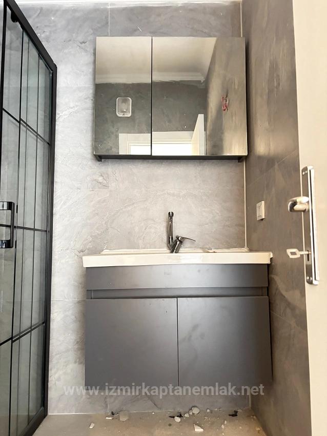 Brandneue 3+1-Zimmer-Villa Mit Großem Garten In Seferihisar Payamlı Village Zu Verkaufen.