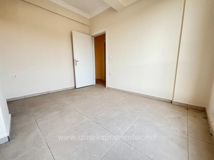 Brandneue 3+1-Zimmer-Villa Mit Großem Garten In Seferihisar Payamlı Village Zu Verkaufen.