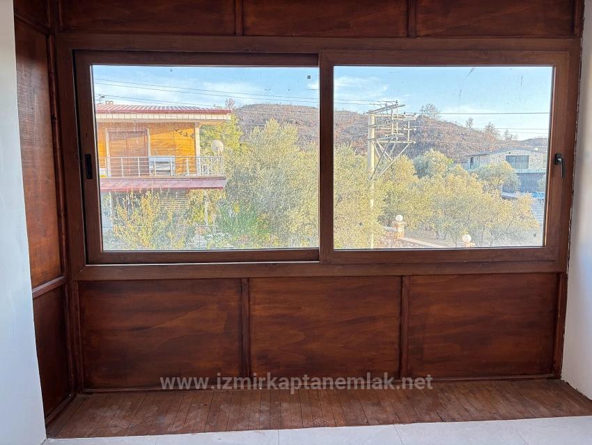 Brandneue 3+1-Zimmer-Villa Mit Großem Garten In Seferihisar Payamlı Village Zu Verkaufen.