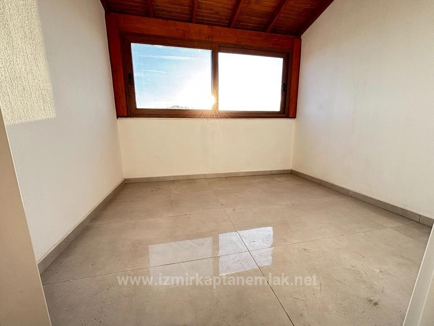 Brandneue 3+1-Zimmer-Villa Mit Großem Garten In Seferihisar Payamlı Village Zu Verkaufen.