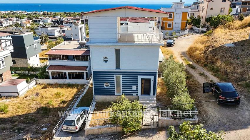 3+2-Zimmer Sommerhaus Zu verkaufen in Atatürk Bz. Seferihisar Doğanbey - 160 m²