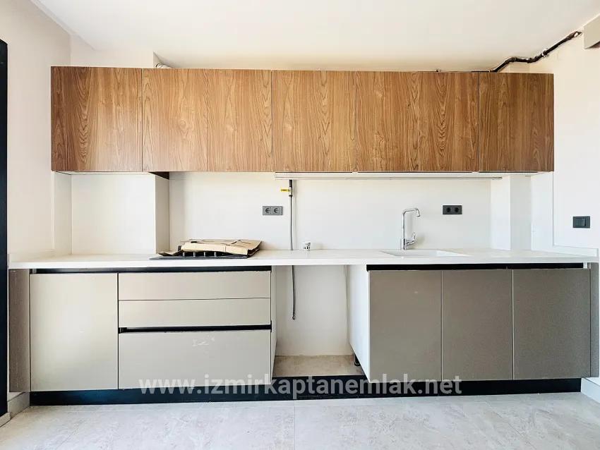 3+1-Zimmer Appartement Zu verkaufen in Necat Hepkon Bz. Seferihisar - 160 m²