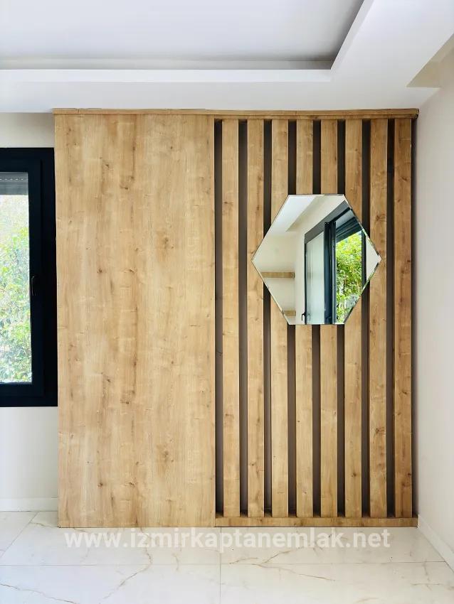 4+1-Zimmer Sommerhaus Zu verkaufen in Payamlı Bz. Seferihisar Doğanbey - 300 m²