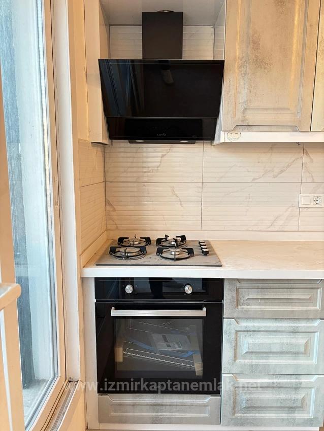 Separate Küche, 130 M², 3+1-Wohnung Mit Aufzug Zum Verkauf In Seferihisar Ürkmez