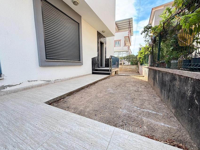 3+1 Villa Mit Parkplatz Und Garten In Seferihisar Doğanbey Zu Verkaufen, 500 Meter Vom Strand Entfernt