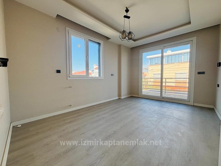 Freistehende, Geräumige 3+1 Villa Zum Verkauf Im Zentrum Von Seferihisar Payamlı