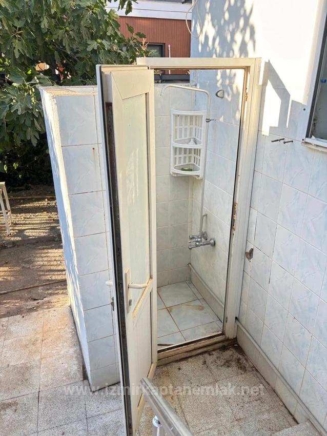 4+1 Villa Zum Verkauf In Seferihisar Ürkmez, 100 M Vom Strand Entfernt