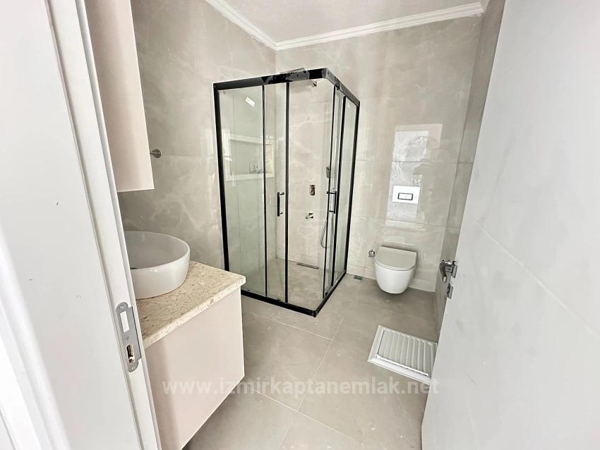 Große Brandneue 5+1-Villa Zum Verkauf Im Zentrum Von Seferihisar Doğanbey