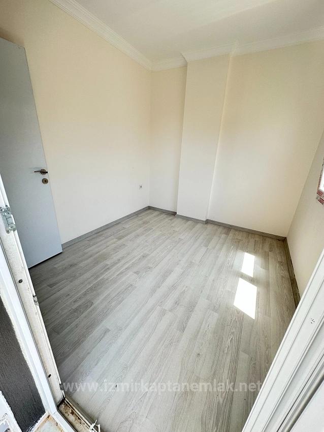 Brandneue 3+1-Zimmer-Villa Mit Großem Garten, 500 M Vom Strand Entfernt In Seferihisar Doğanbey Zu Verkaufen