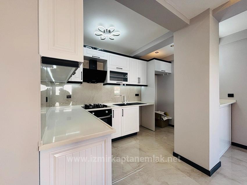 210 M² Große, Unabhängige Luxusgarten-3+1-Villa Zum Verkauf In Seferihisar Doğanbey