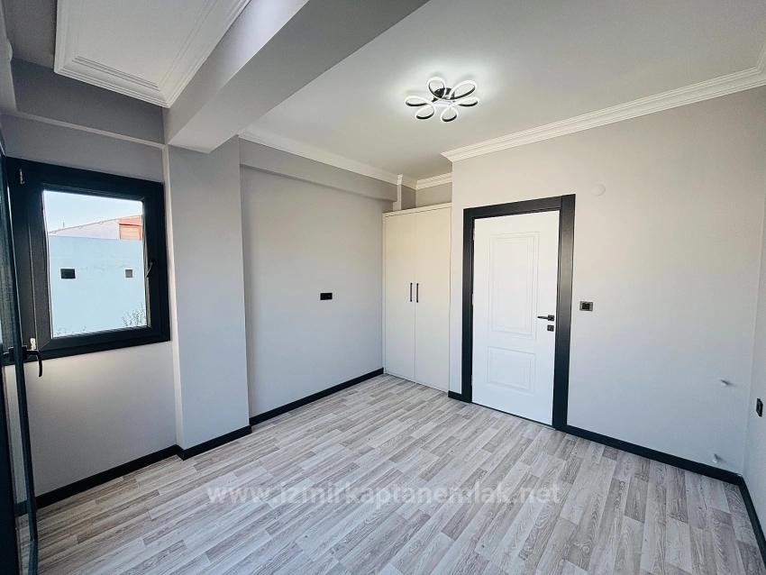 210 M² Große, Unabhängige Luxusgarten-3+1-Villa Zum Verkauf In Seferihisar Doğanbey