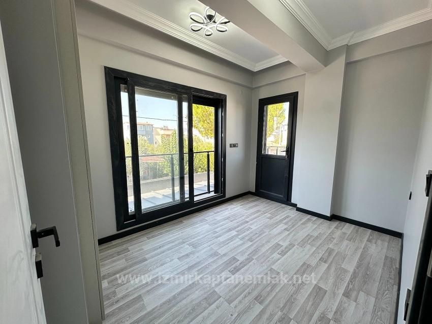 210 M² Große, Unabhängige Luxusgarten-3+1-Villa Zum Verkauf In Seferihisar Doğanbey