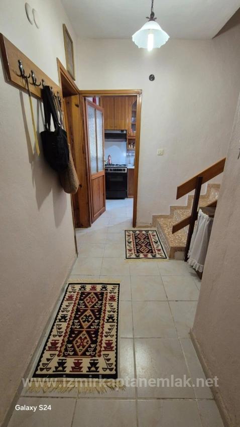 4+1 Villa Mit Garten Zu Vermieten Am Strand Von Havacılar In Doğanbey, Seferihisar