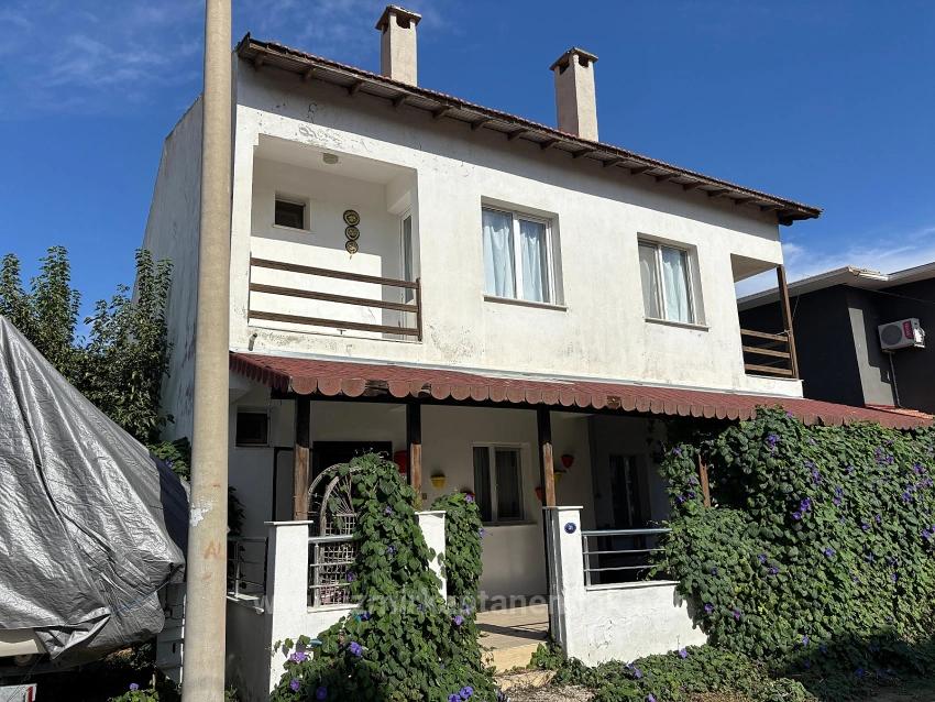 3+1-Zimmer-Villa Mit Garten Zu Vermieten, 50 Meter Vom Strand In Seferihisar Doğanbey