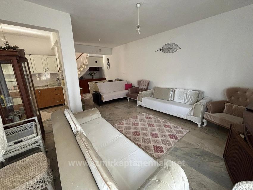 3+1-Zimmer-Villa Mit Garten Zu Vermieten, 50 Meter Vom Strand In Seferihisar Doğanbey