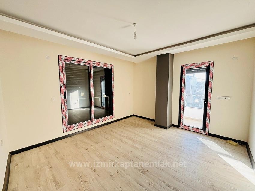 3+1 Villa Mit Großem Garten Zum Verkauf In Seferihisar Doğanbey