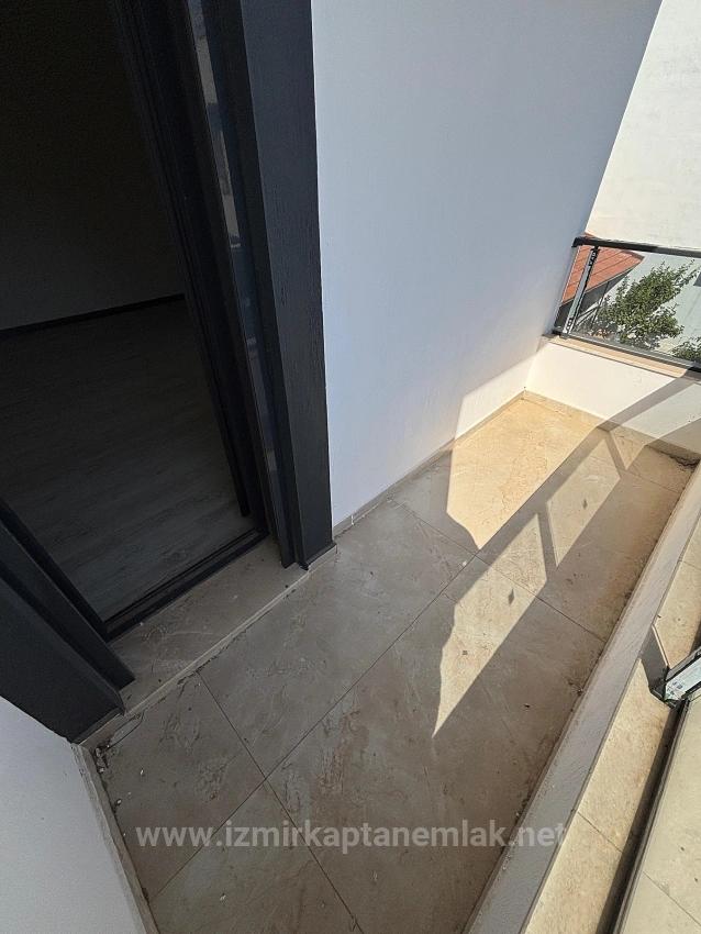 3+1 Villa Mit Großem Garten Zum Verkauf In Seferihisar Doğanbey