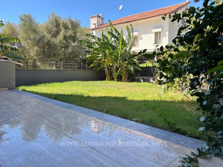 Brandneues 4+1-Zimmer-Triplexhaus In Menderes Özdere Zu Verkaufen, 50 M Vom Strand Entfernt, Mit Großem Garten