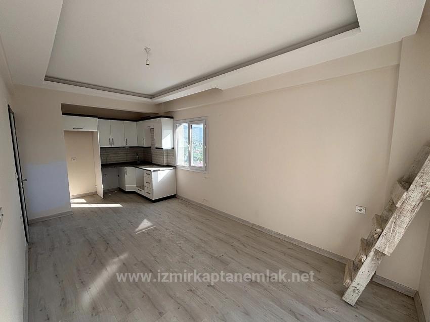 2+2 Maisonette-Wohnung Zum Verkauf In Menderes Gümüldür Fevzi Çakmak